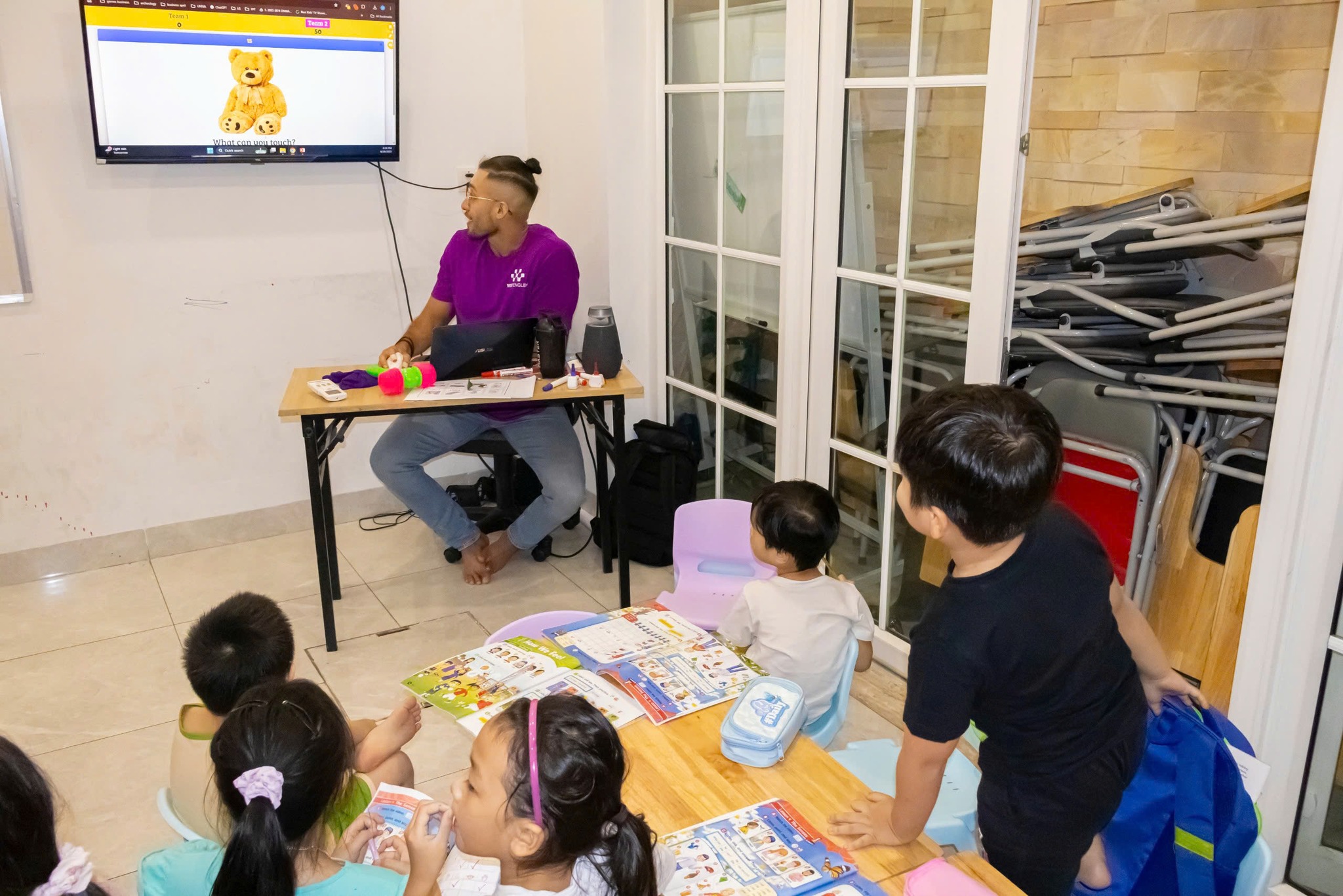 Lớp tiếng Anh cho bé 4 tuổi